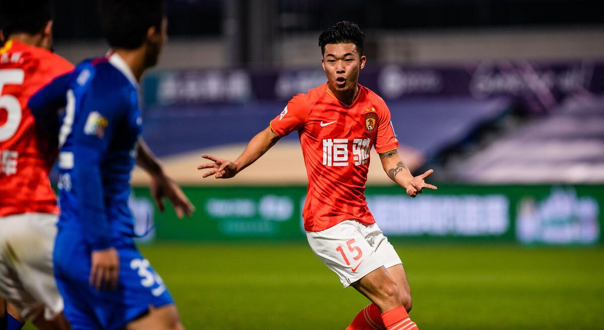 -窗口期意大利杯传出新动向；上海海港扳平良机；管理层表态：态度坚定；赛程密集仍需轮换的简单介绍