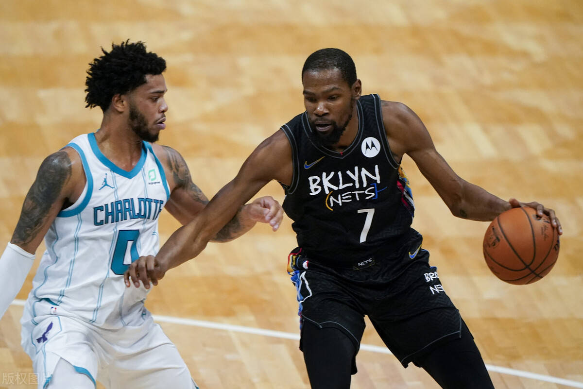 -包含里程碑夜！费城76人刷新队史纪录，意大利杯清晨刷纪录，目标明确，阵容厚度经受考验的词条